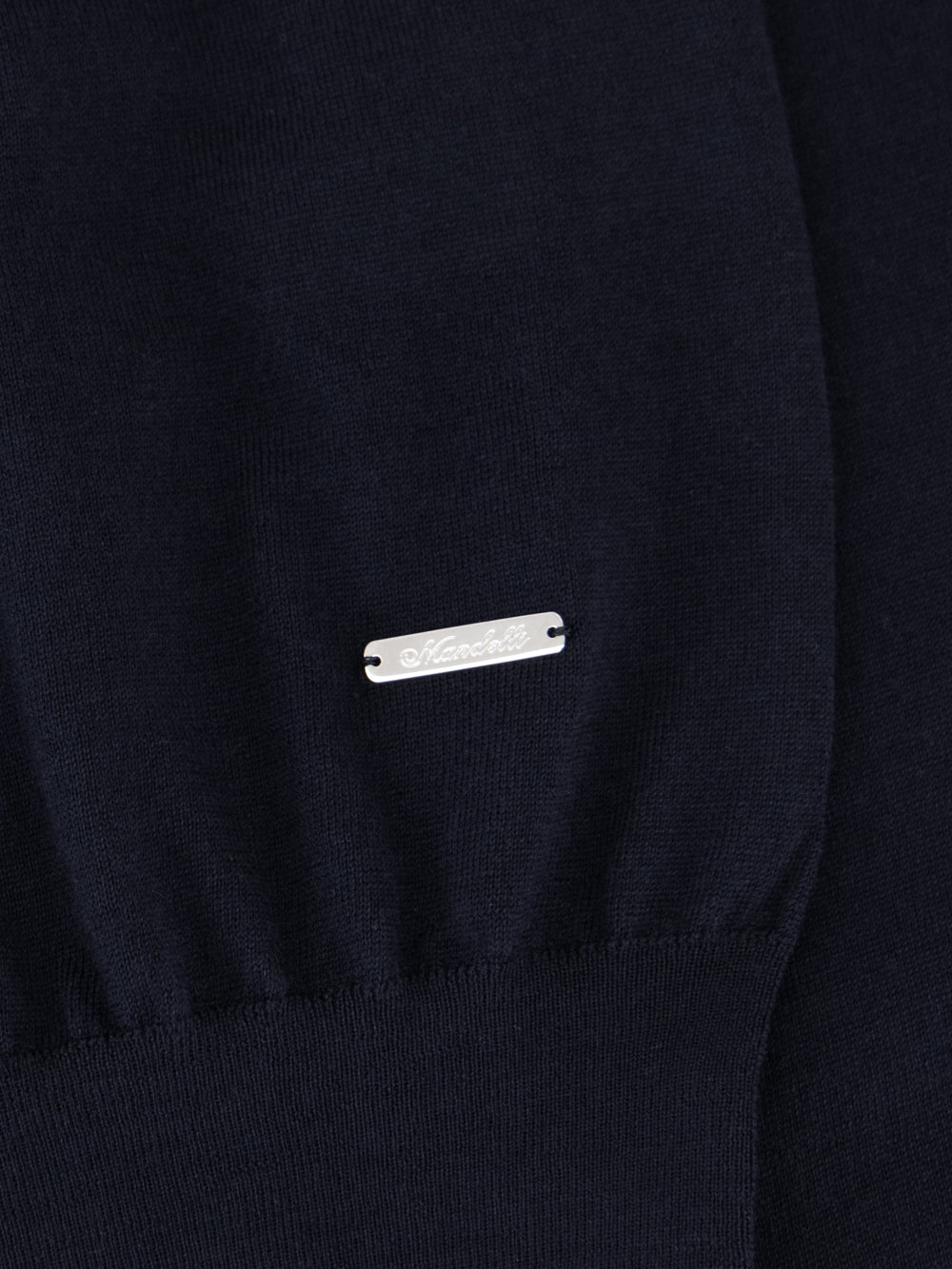 Turtleneck Sweater in Pure Wool – Navy blue